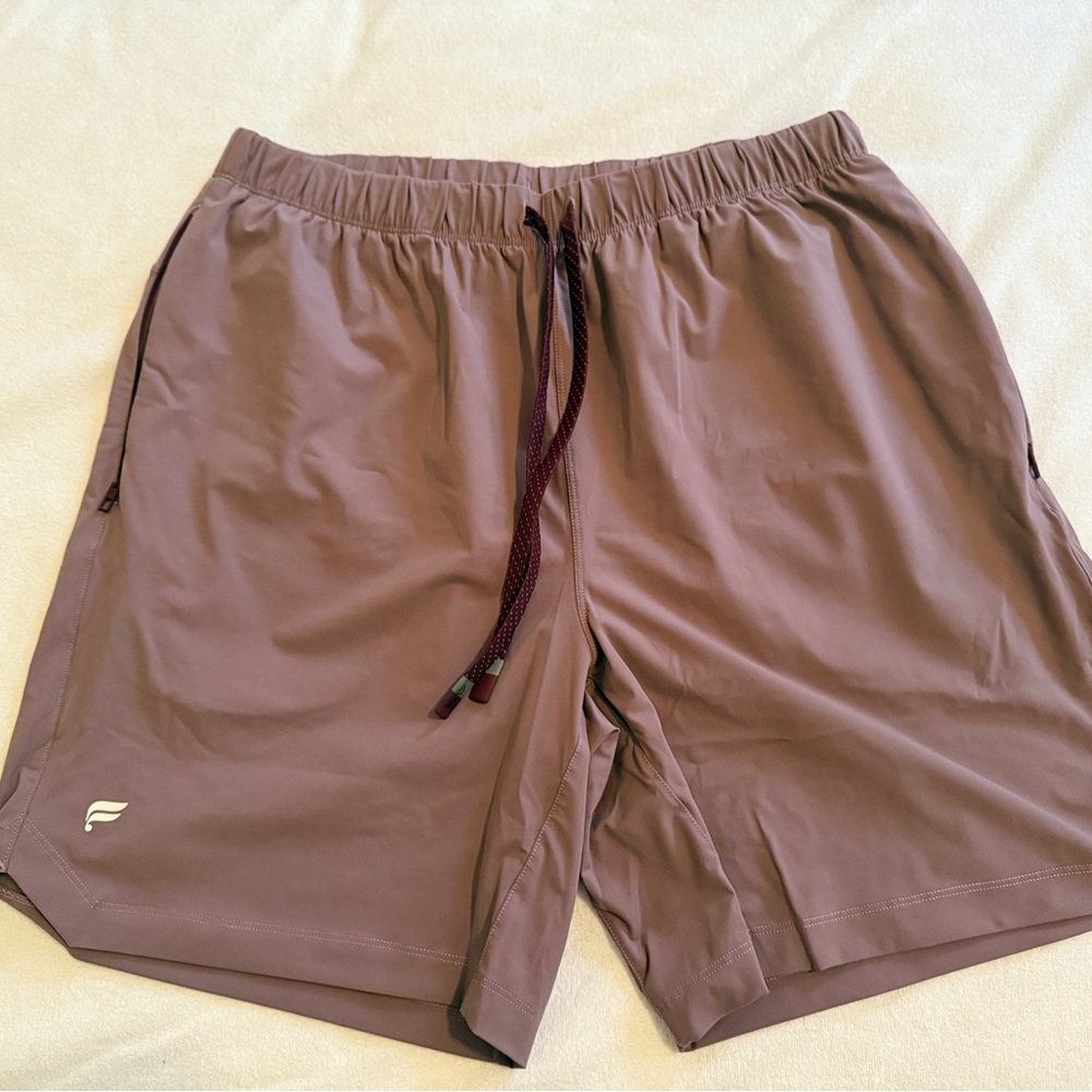Fabletics The One Short 7” Unlined - Plum Cactus
